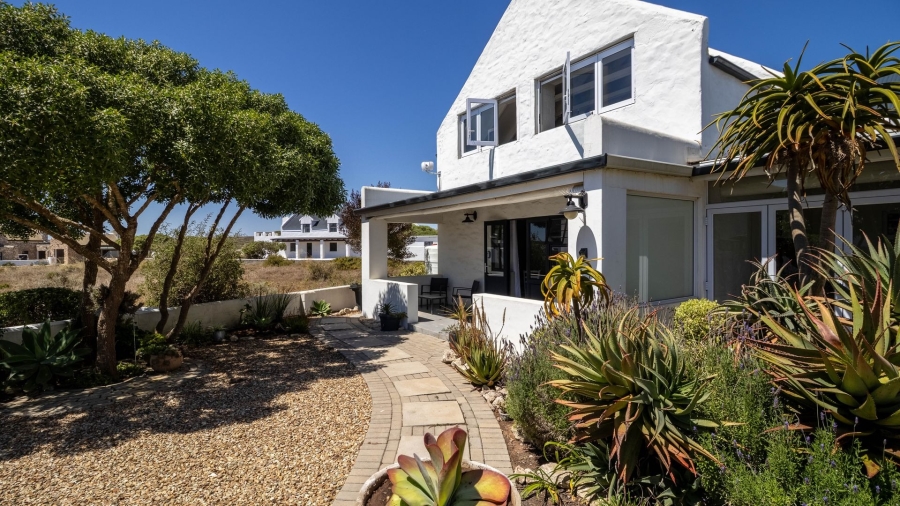 6 Bedroom Property for Sale in Jacobsbaai Western Cape